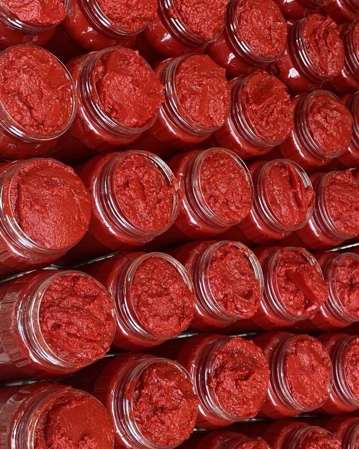 طرز تهیه رب گوجه فرنگی خانگی با ماندگاری بالا قرمز و غلیظ مثل کارخانه ای 24 طرز تهیه رب خانگی