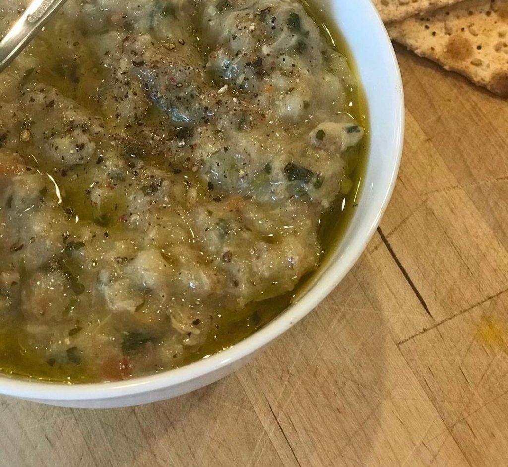 طرز تهیه سوپ بامیه ترکیه ای با برنج نیم دانه و جو مرحله به مرحله 16 طرز تهیه سوپ بامیه