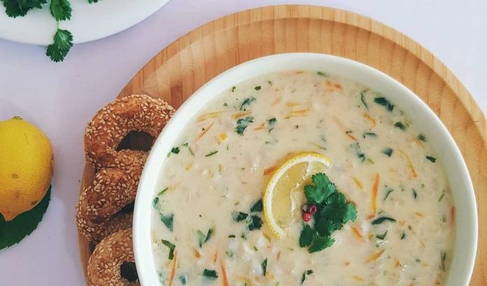 طرز تهیه سوپ گشنیز