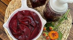 طرز تهیه مربا به یک کیلو قرمز و غلیظ با اندازه گیری لیوان + فوت و فن 5 طرز تهیه مربا به یک کیلو