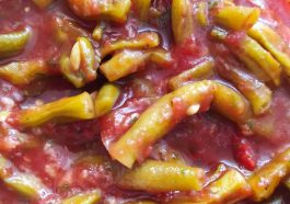طرز تهیه ترشی لوبیا سبز با گوجه فرنگی رنده شده خوشمزه و خوشرنگ
