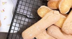 نحوه تهیه لیدی فینگر خانگی برای تیرامیسو ساده و راحت قدم به قدم 6 طرز تهیه لیدی فینگر