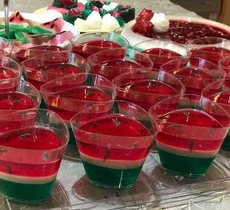 طرز تهیه ژله شب یلدا لیوانی