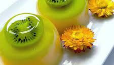طرز تهیه ژله ویترینی با کیوی