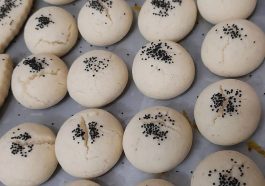 طرز تهیه شیرینی نان قندی