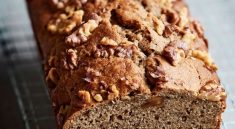 نحوه تهیه کیک تخته ای گردویی ساده و راحت با شیر در فر و قابلمه 2 طرز تهیه کیک تخته ای گردویی