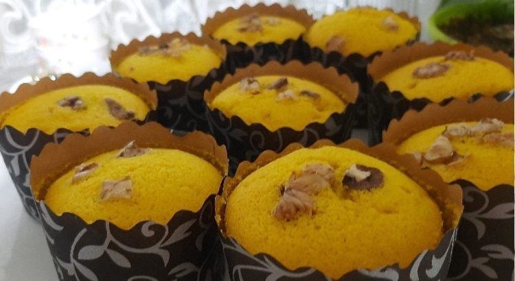 طرز تهیه کاپ کیک زعفرانی