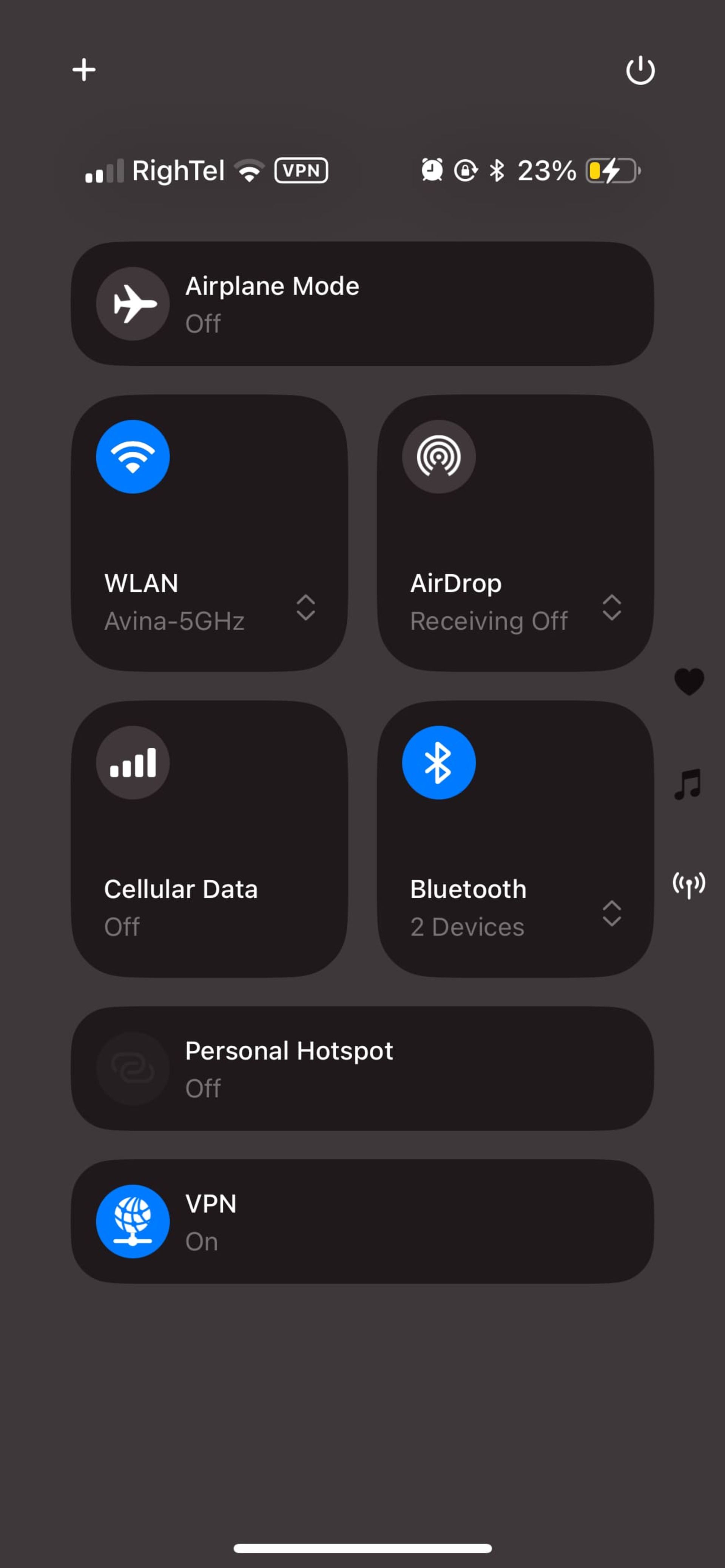 بازدید iOS 18: آپدیتی هوشمندانه حتی بدون هوش اپل_نارنجی پوش 28 بخش اتصالات در کنترل سنتر iOS 18