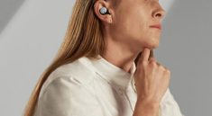 گوگل احتمالا قابلیت کنترل لمسی هدفون‌های Pixel Buds Pro را محدود می‌کند