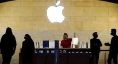 اپل به نقض حقوق کارگران متهم شد