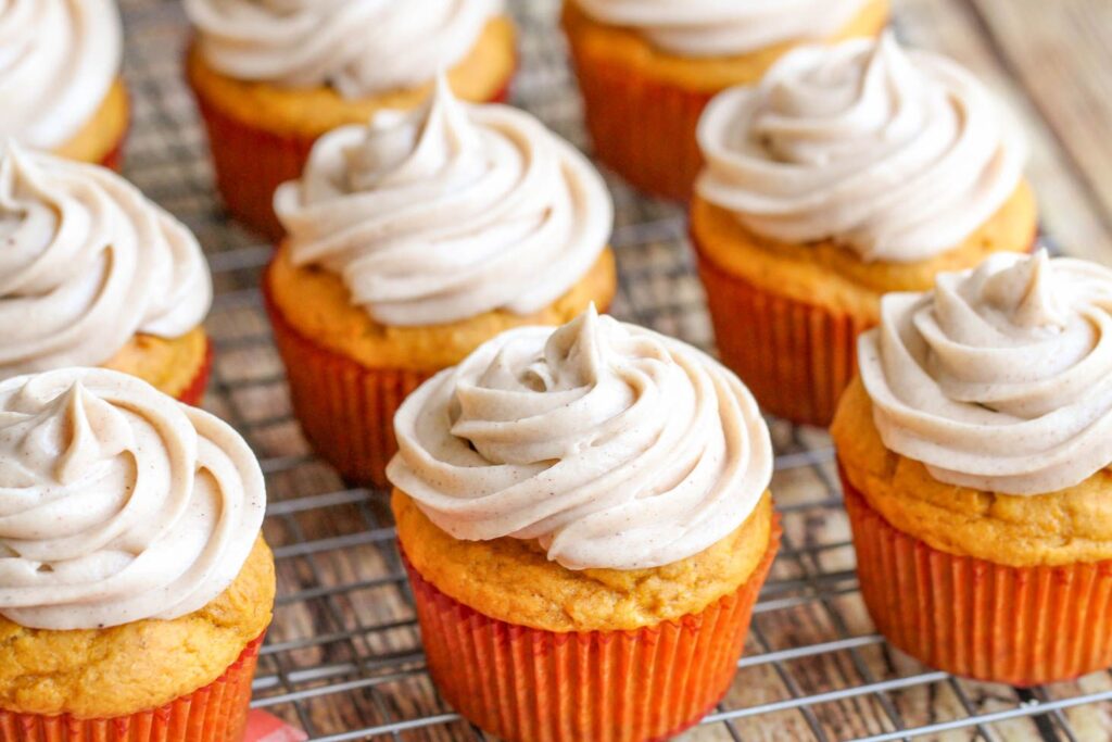 طرز تهیه کاپ کیک کدو حلوایی 