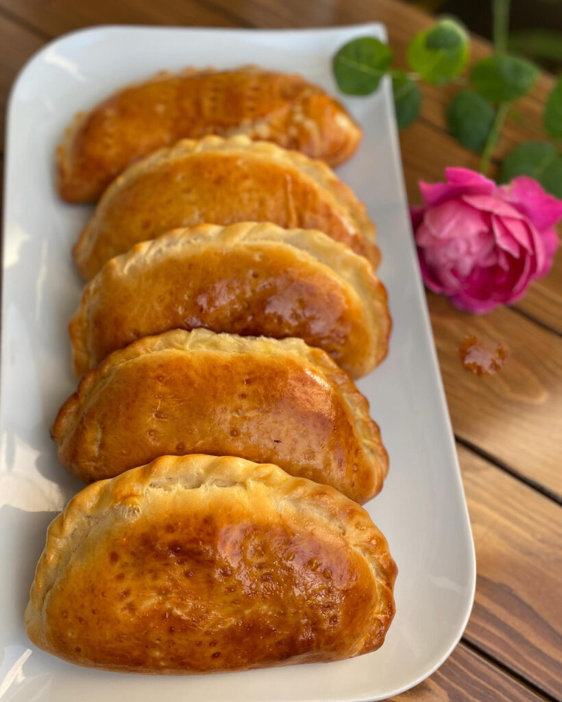 نحوه تهیه نان فطیر مغزدار خانگی (ایشلی فطیر) نرم و خوشمزه_نارنجی پوش 4 طرز تهیه نان فطیر مغزدار