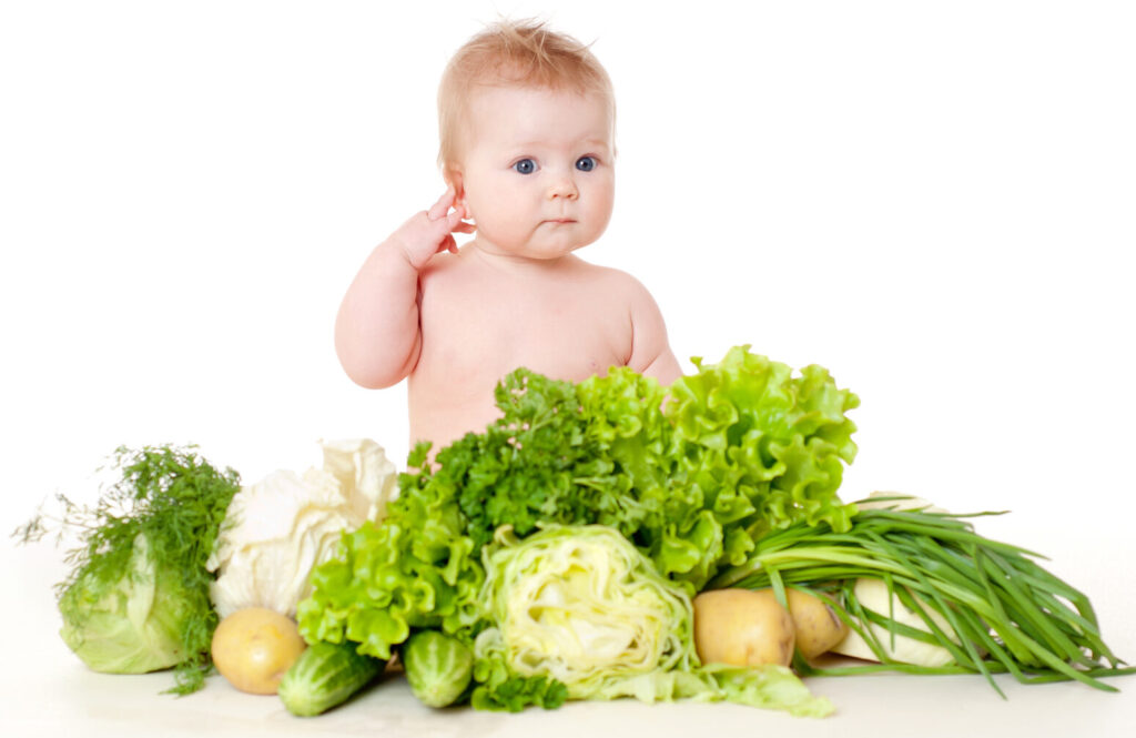 غذا و بین وعده کودک یک ساله + 2 سبزیجات برای کودک
