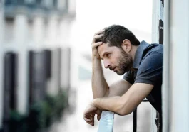 چطور با از دست دادن شغل کنار بیاییم؟ + ۱۰ پیشنهاد برای بعد از دست دادن شغل