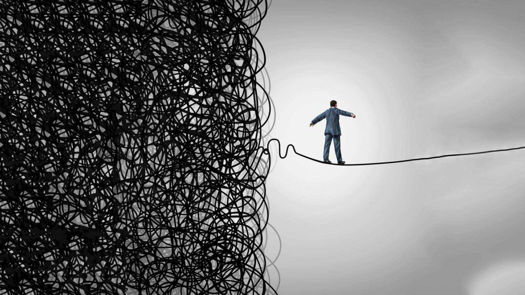1755637043 348 هراس چیست؛ همه‌چیز درمورد روانشناسی ترس نارنجی پوش
